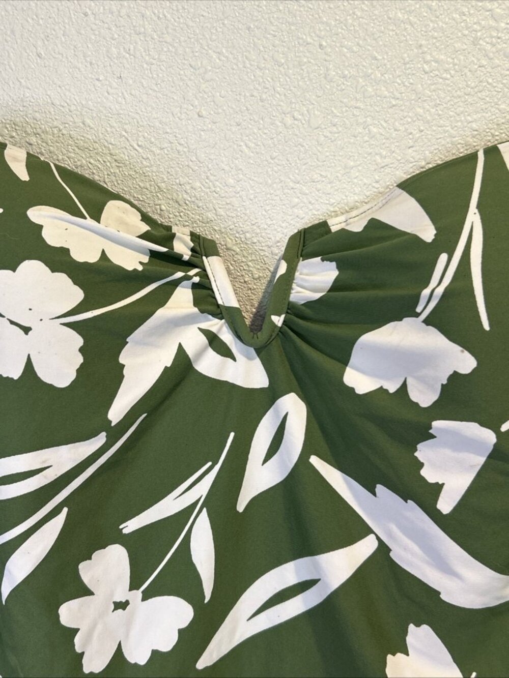 Anne Cole Green FLoral Print One Piece Women’s Swimsuit Size 14 Large Halter - Picture 2 of 5